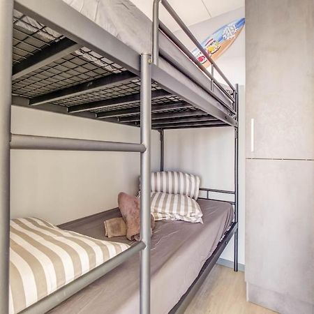 Отель Modern Houseboat In Marina Of Волендам Экстерьер фото
